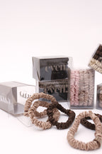 Even this one | 5 stk. mulberry silke elastikker - Black & Light grey