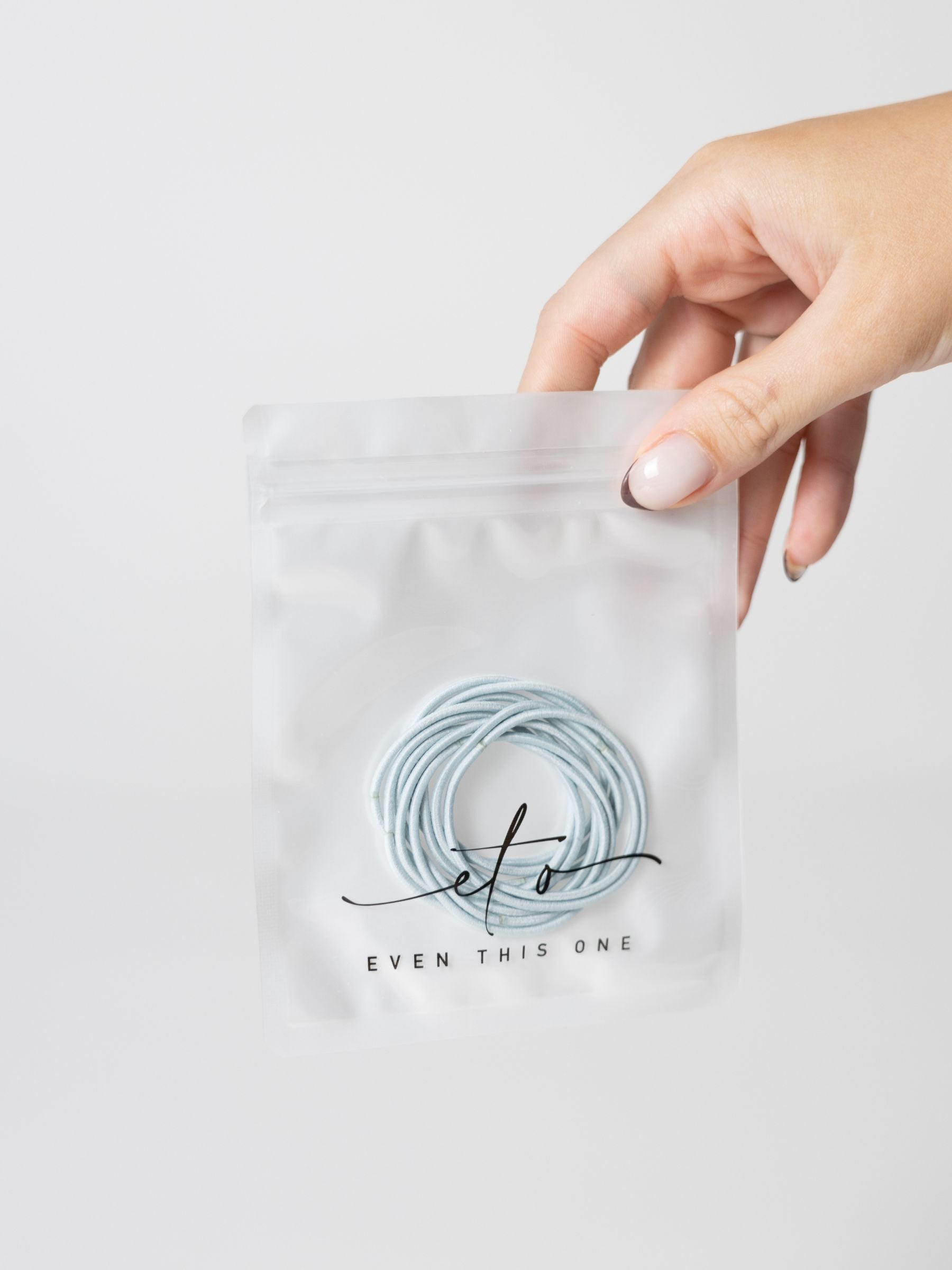 Even this one | Slim hårelastikker - 10 stk. Lyseblå
